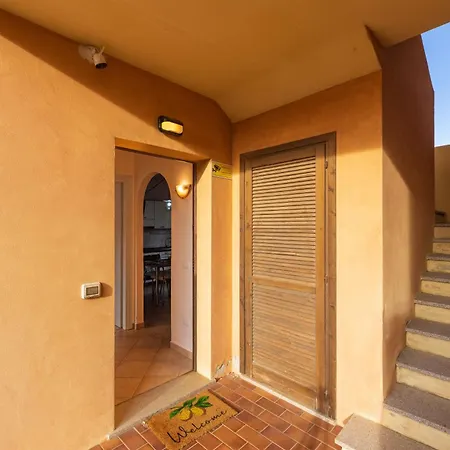 Casa Vacanze Arancia אולביה